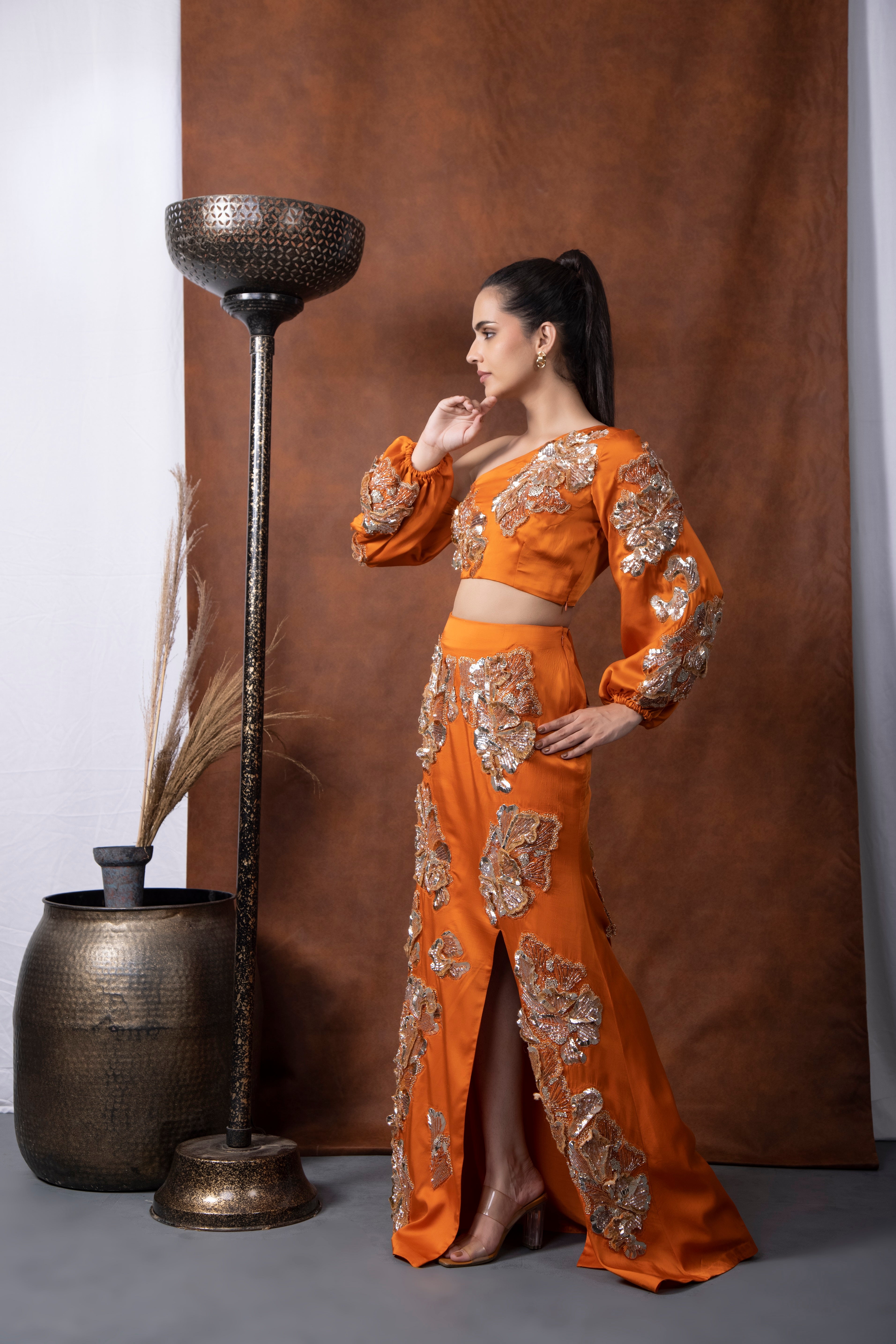 Arjwan Offshoulder Top